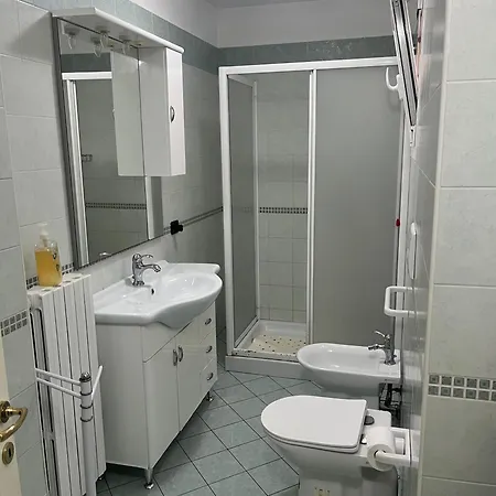 Locazione Turistica Regina Maria 4*